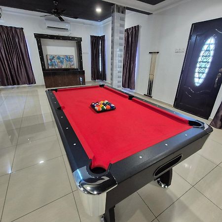 Dual Key Villa 4R I 5R I 9R,10-46Pax Healing Space Bbq,Steamboat,Karaoke,Pool, Arcadegame Port Dickson Exterior foto