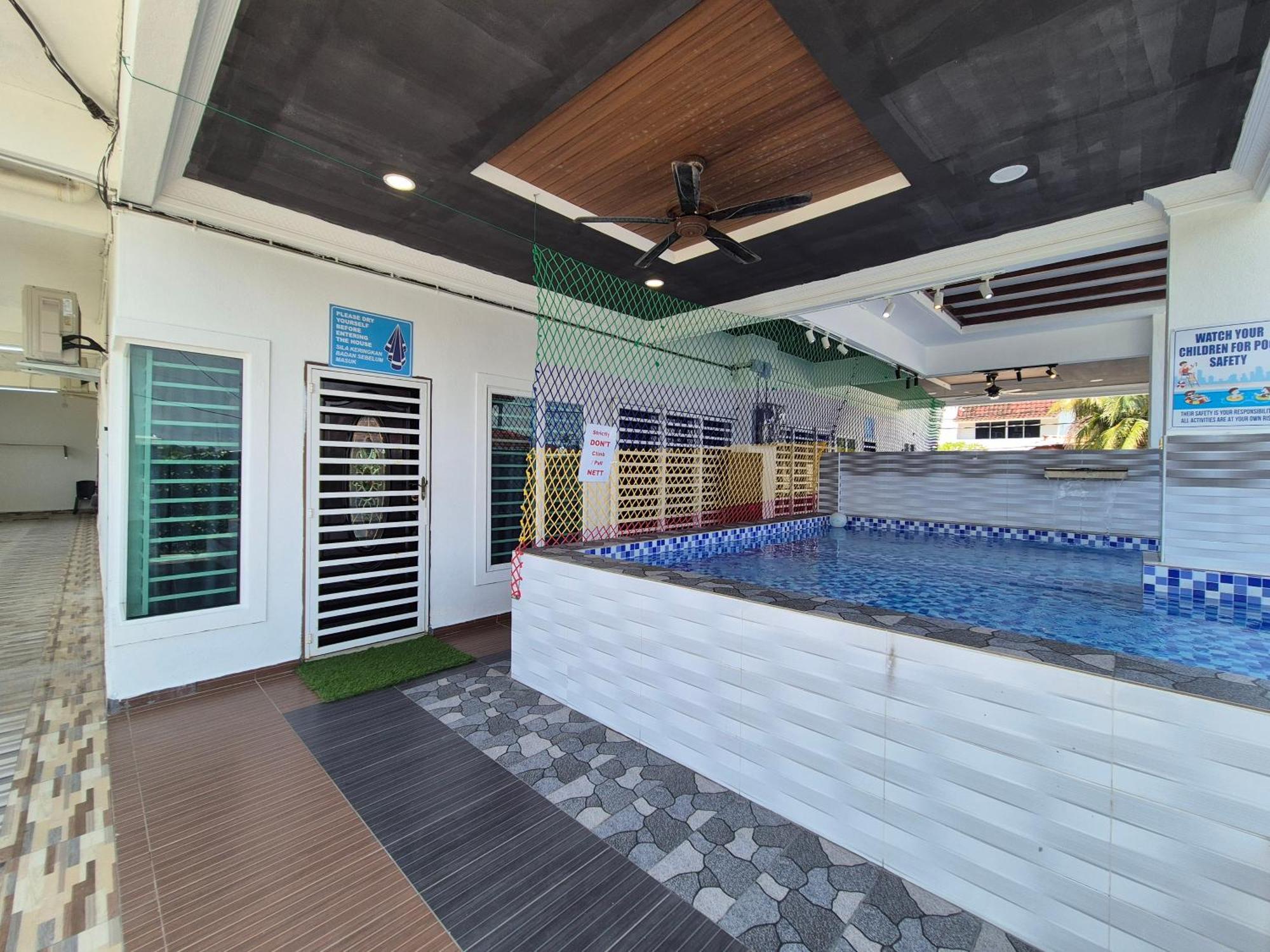 Dual Key Villa 4R I 5R I 9R,10-46Pax Healing Space Bbq,Steamboat,Karaoke,Pool, Arcadegame Port Dickson Exterior foto